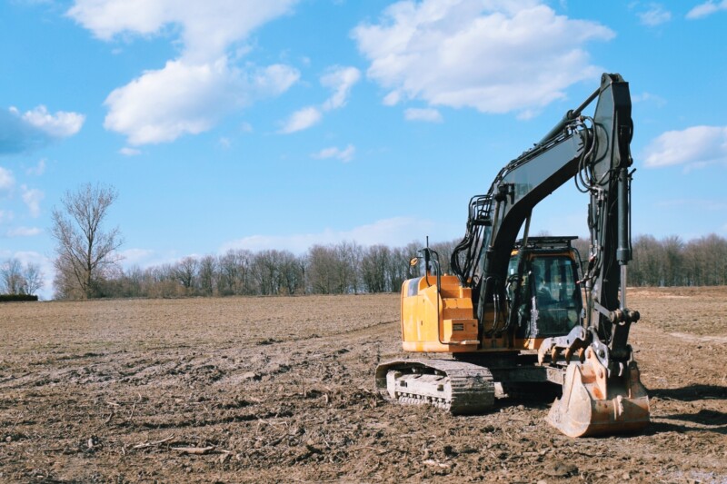 ThaiBackhoe.com บริการให้เช่ารถแม็คโคร ราคาถูก (3)